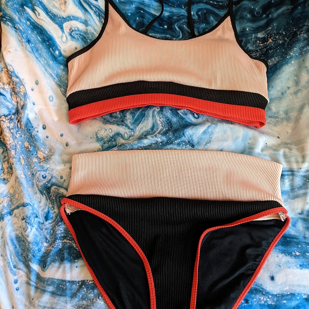 NWOT Cute Two-Piece Bathing Suit